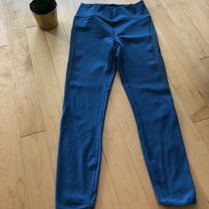 Scallop blue mesh lululemon leggings